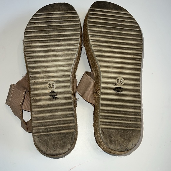 Used Platform Sandals - Picture 5 of 5